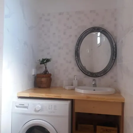 Apartament Lardigo *